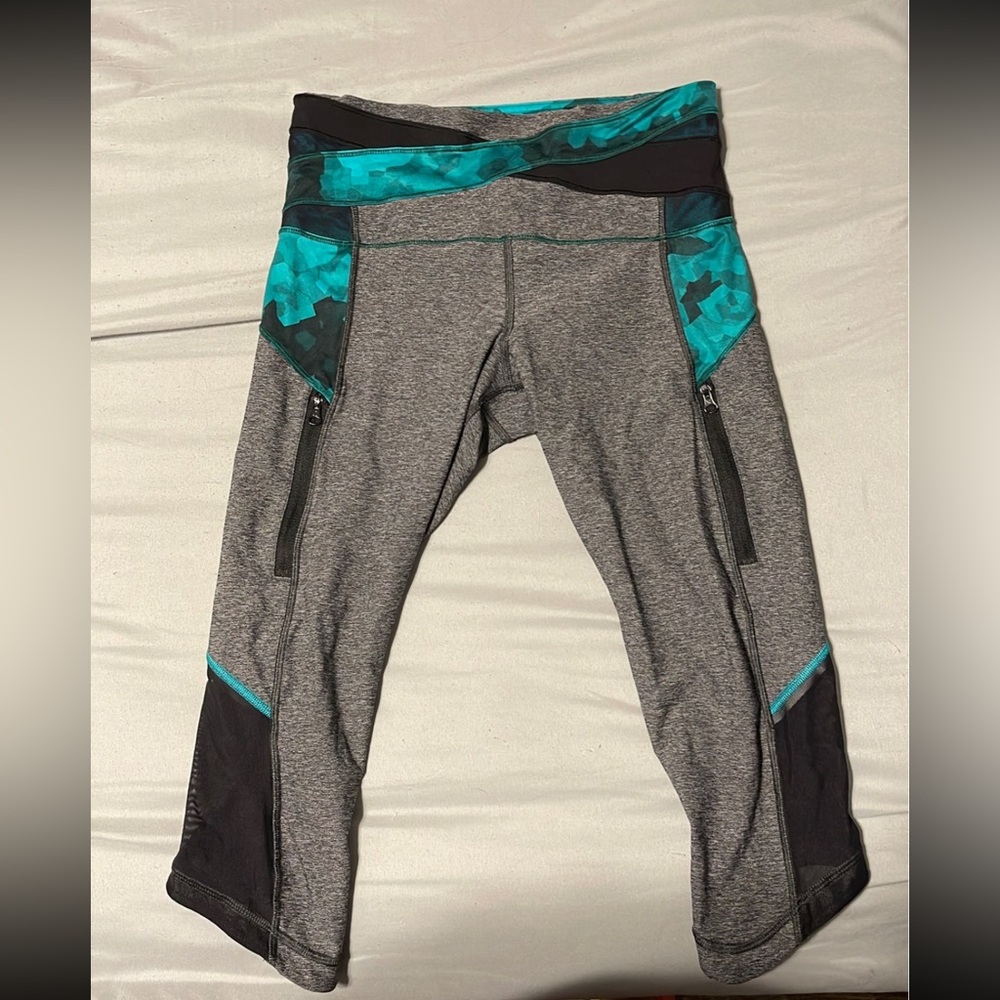Lululemon Capris Leggings Size 6